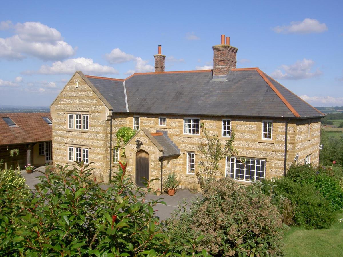 Whiteways Farmhouse Buckland Newton Bagian luar foto